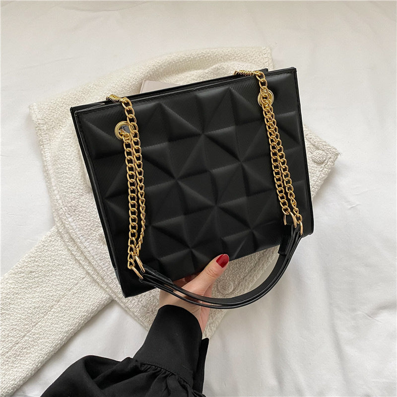 Bags Large Capacity Shoulder Bag 2024 Spring And Summer New Style Indentation Simple Solid Color Chain Commuter Tote Women&#039;s Bag